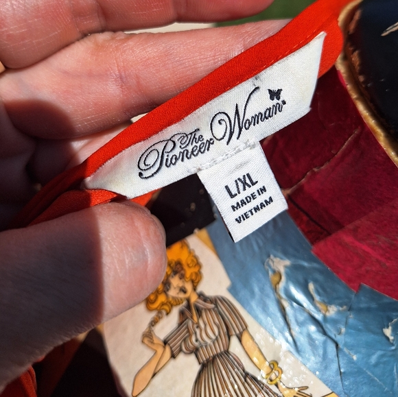 Pioneer Woman L / XL firey orange printed duster - Picture 8 of 10